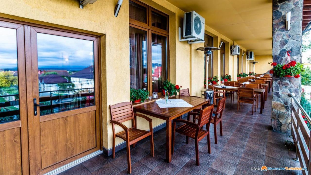 Valea Regilor Reghin Hotel Exterior photo